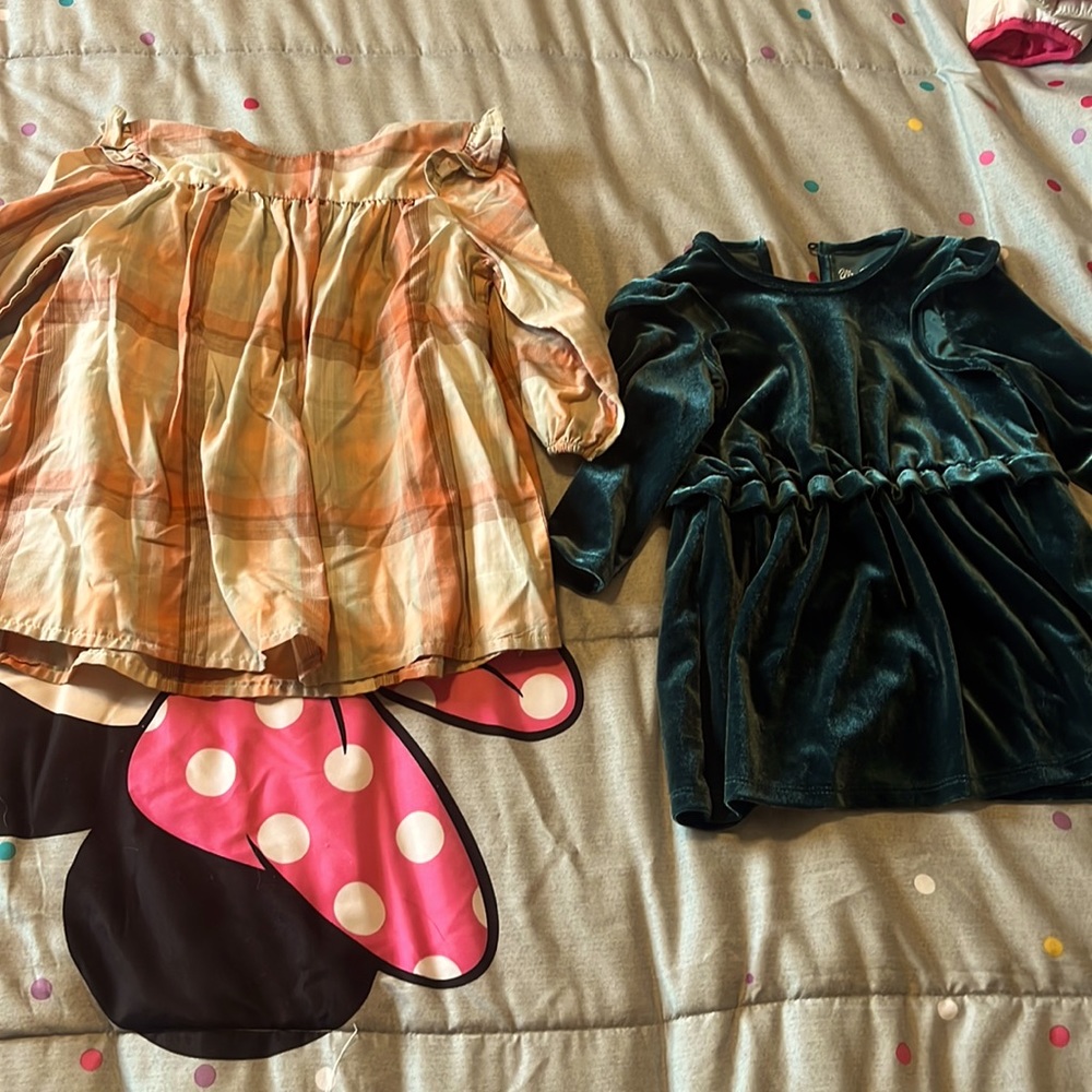 Perfect for fall/winter! Size 3T wrangler dresses!!
